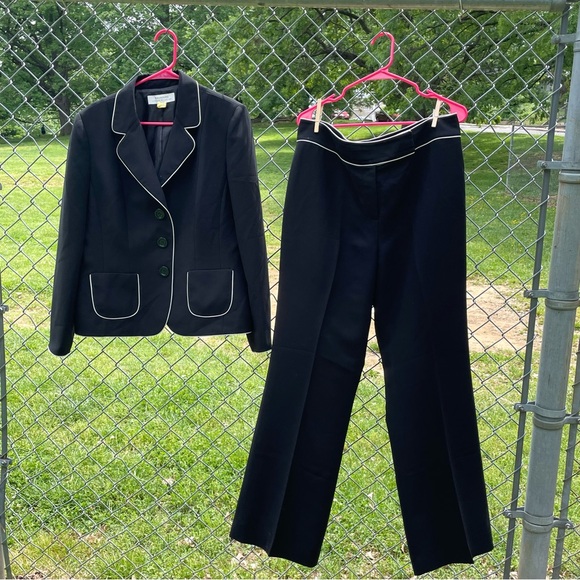 Tahari Women’s Pant Suit Black with White Piping - Elegant and Modest - Size 14 - Picture 9 of 13